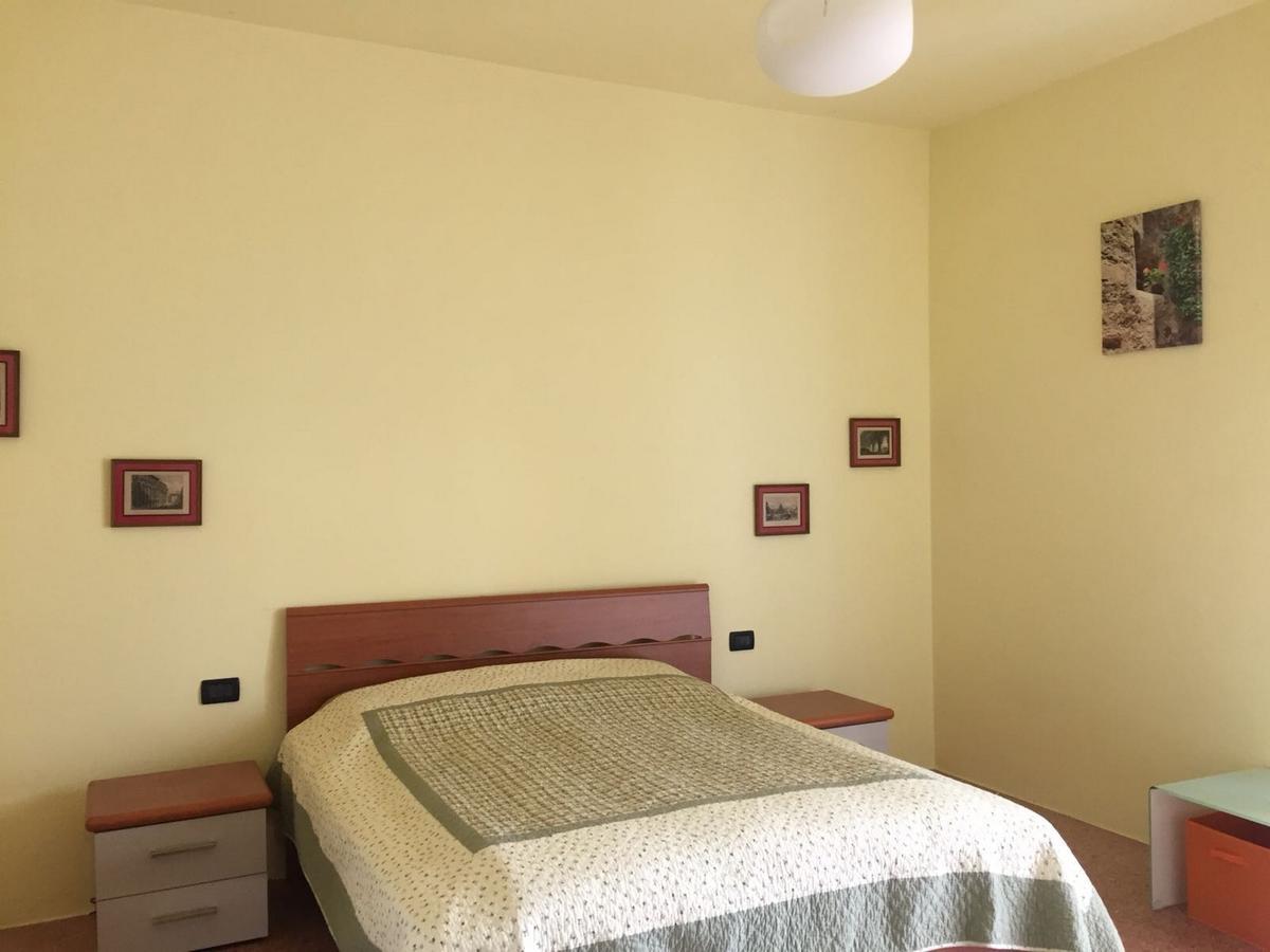 Appartamento Del Sole ديسينسانو ديل غاردا المظهر الخارجي الصورة
