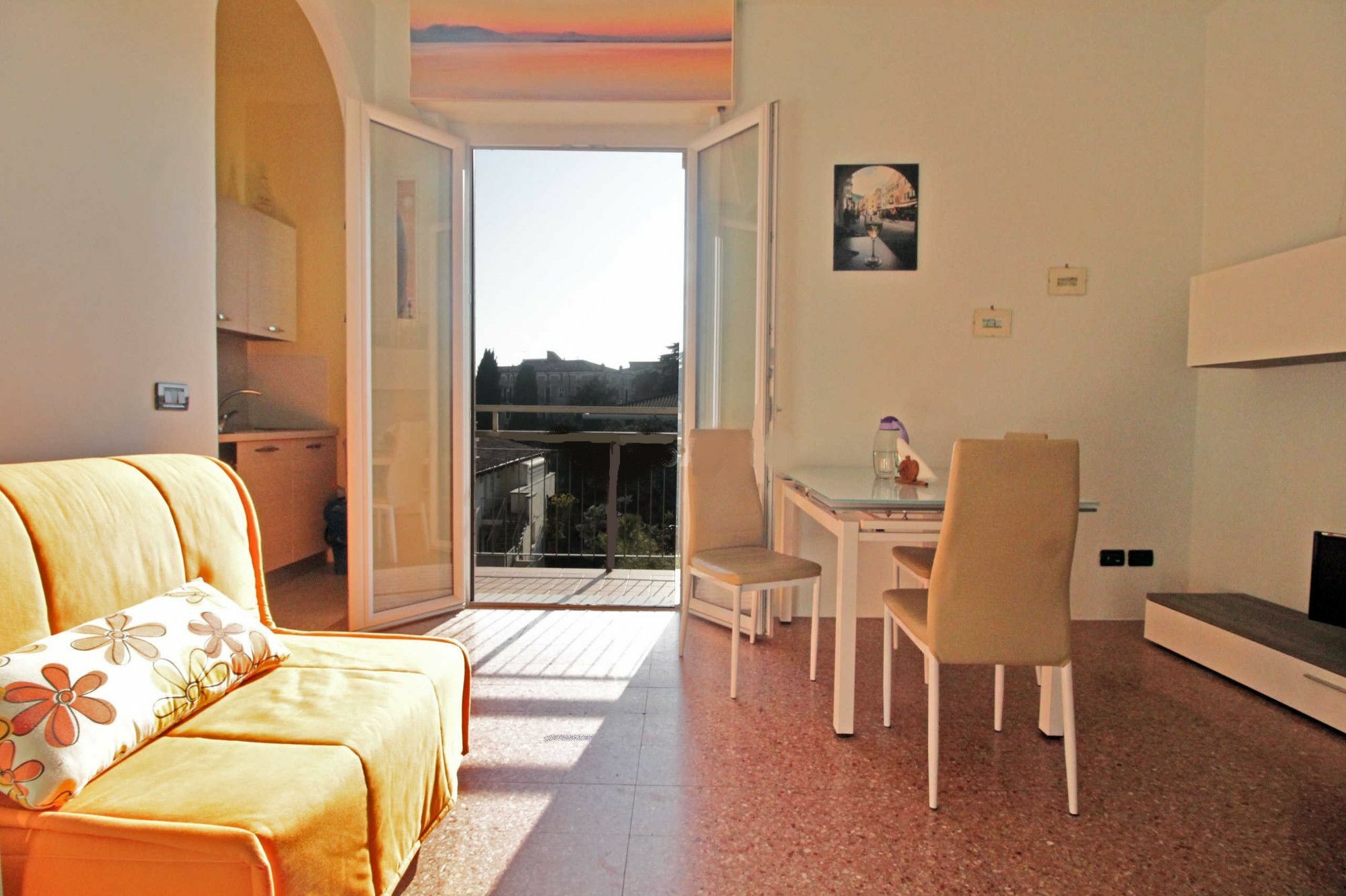 Appartamento Del Sole ديسينسانو ديل غاردا المظهر الخارجي الصورة